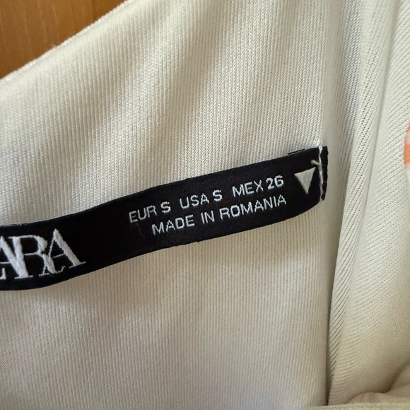 Zara side ruching Floral Midi Dress bodycon - Picture 5 of 9